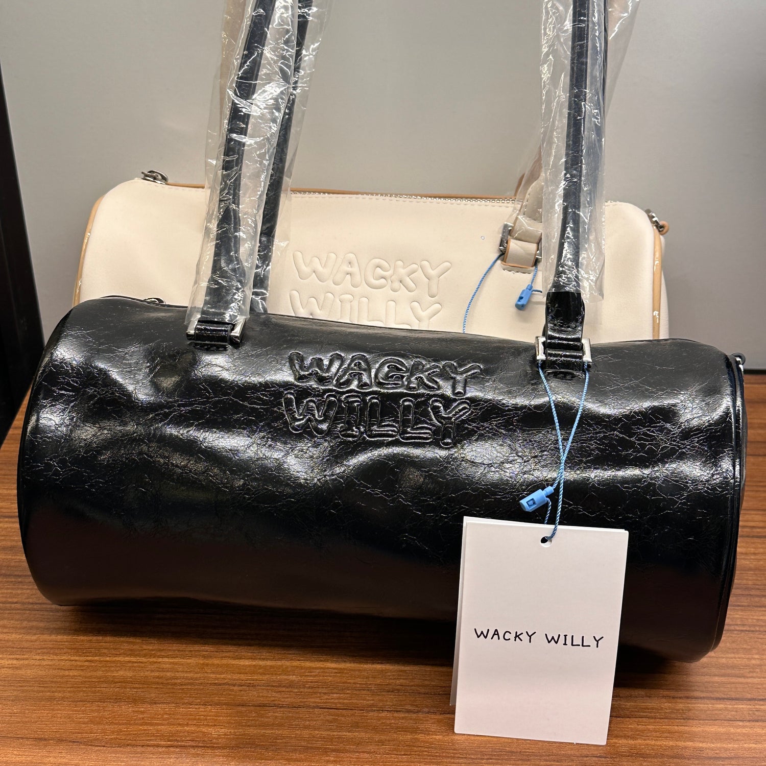 韓國 Wacky Willy Lily Volume Handle Cylinder Bag【WW104】