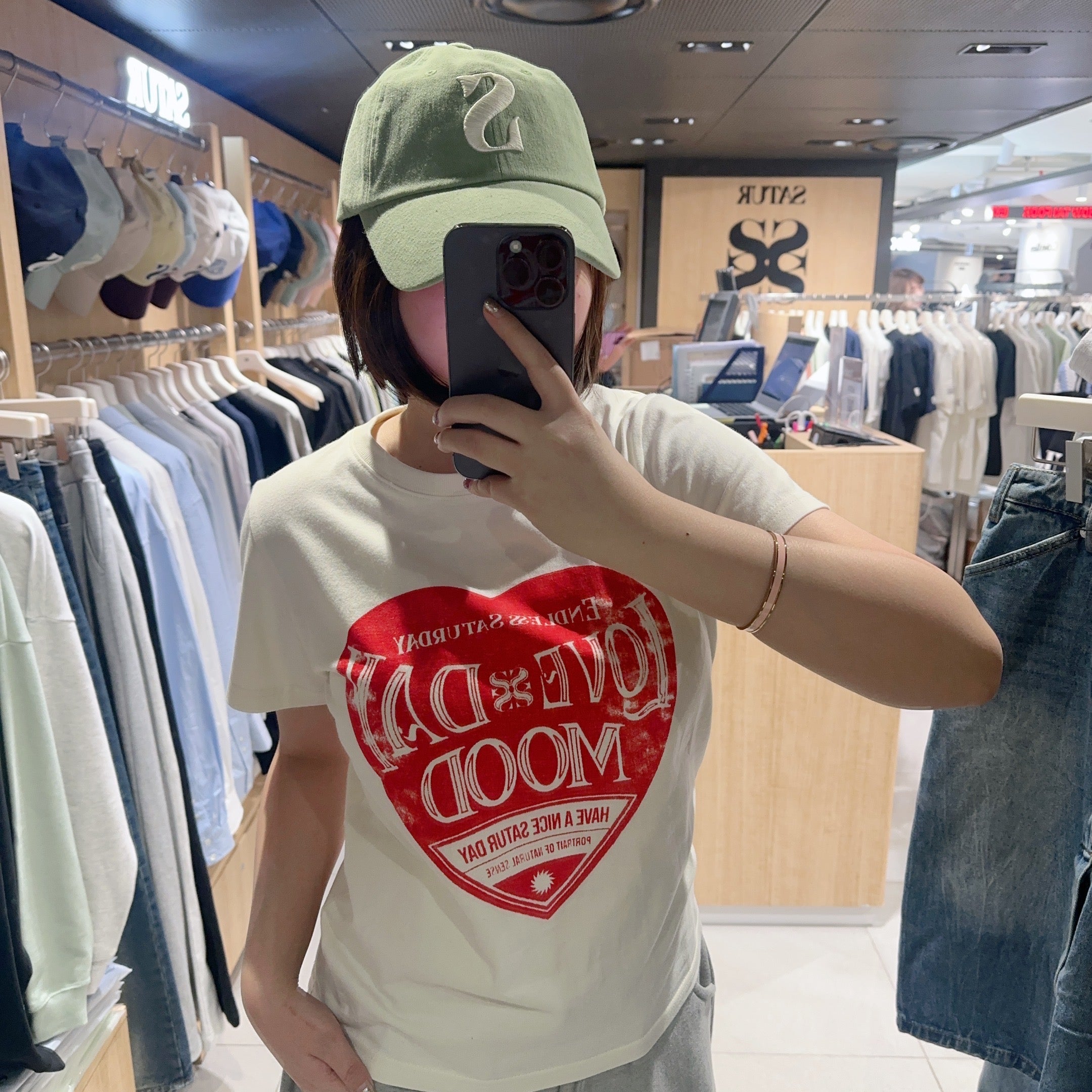 韓國 Satur Saturday Retro Mood Graphic T-Shirt【SR076】