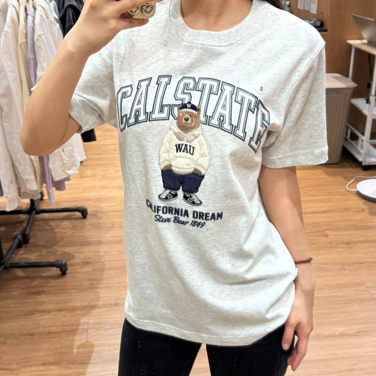 韓國 Who.A.U Steve Patch T-Shirt【WA049】 - STT Mall HK 靚太網購