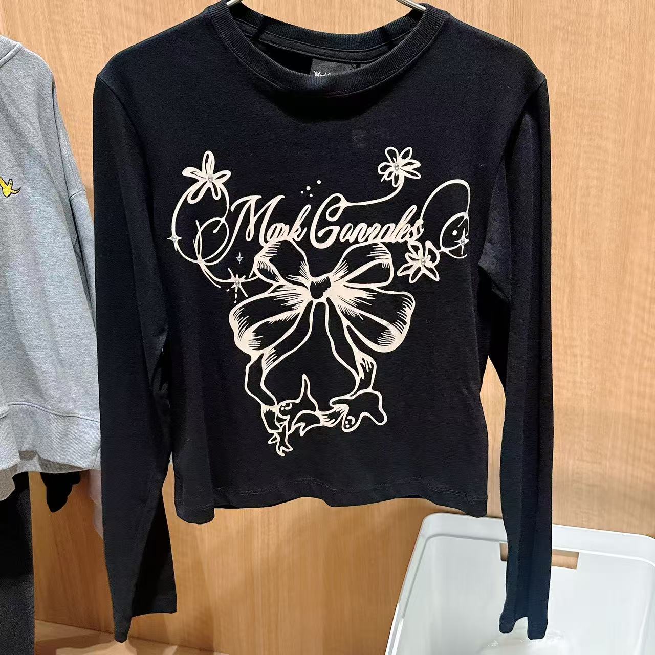 韓國 Mark Gonzales Women's Ribbon Graphic T-Shirt【MG163】