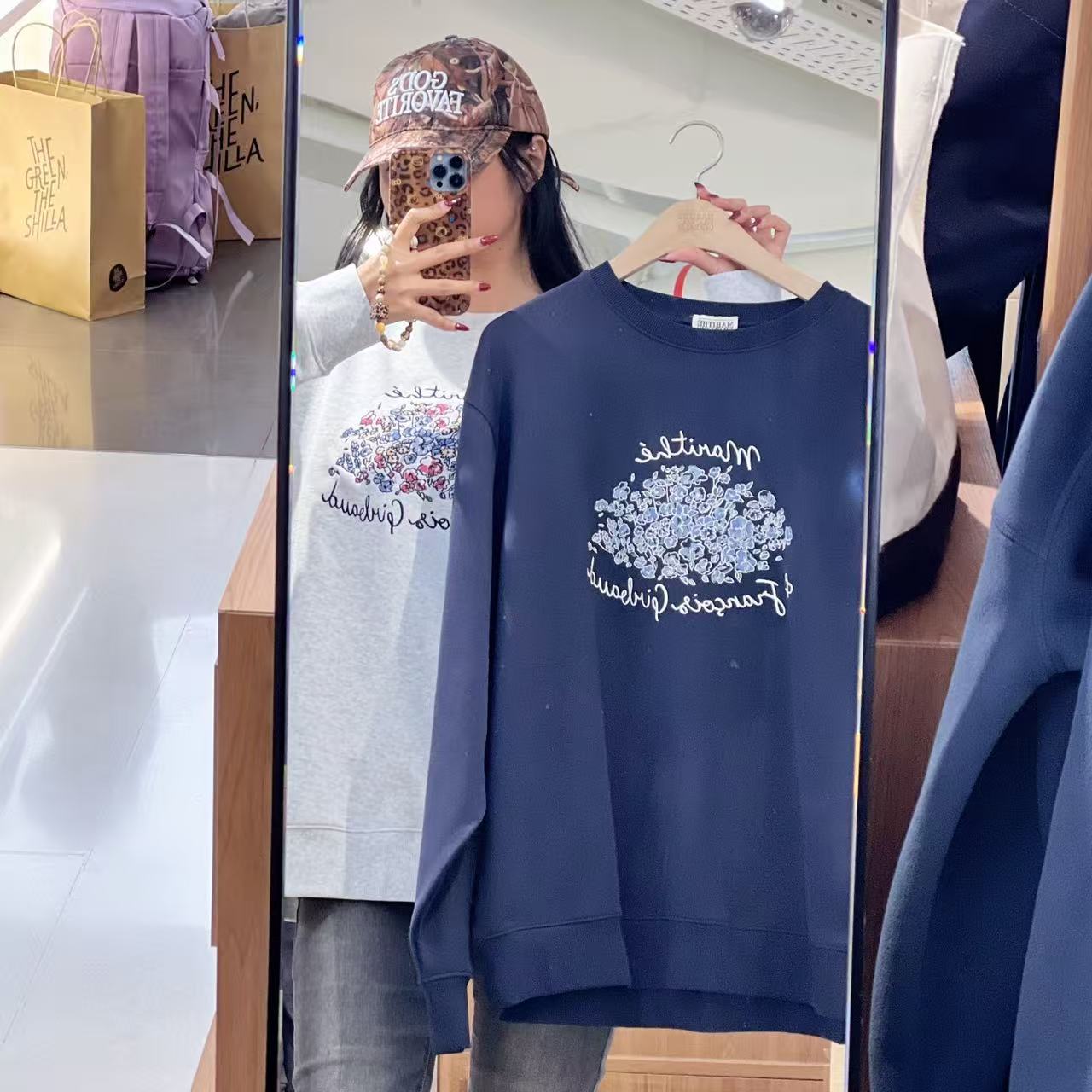 韓國 Marithe Francois Girbaud Bouquet Graphic Sweatshirt【MF666】