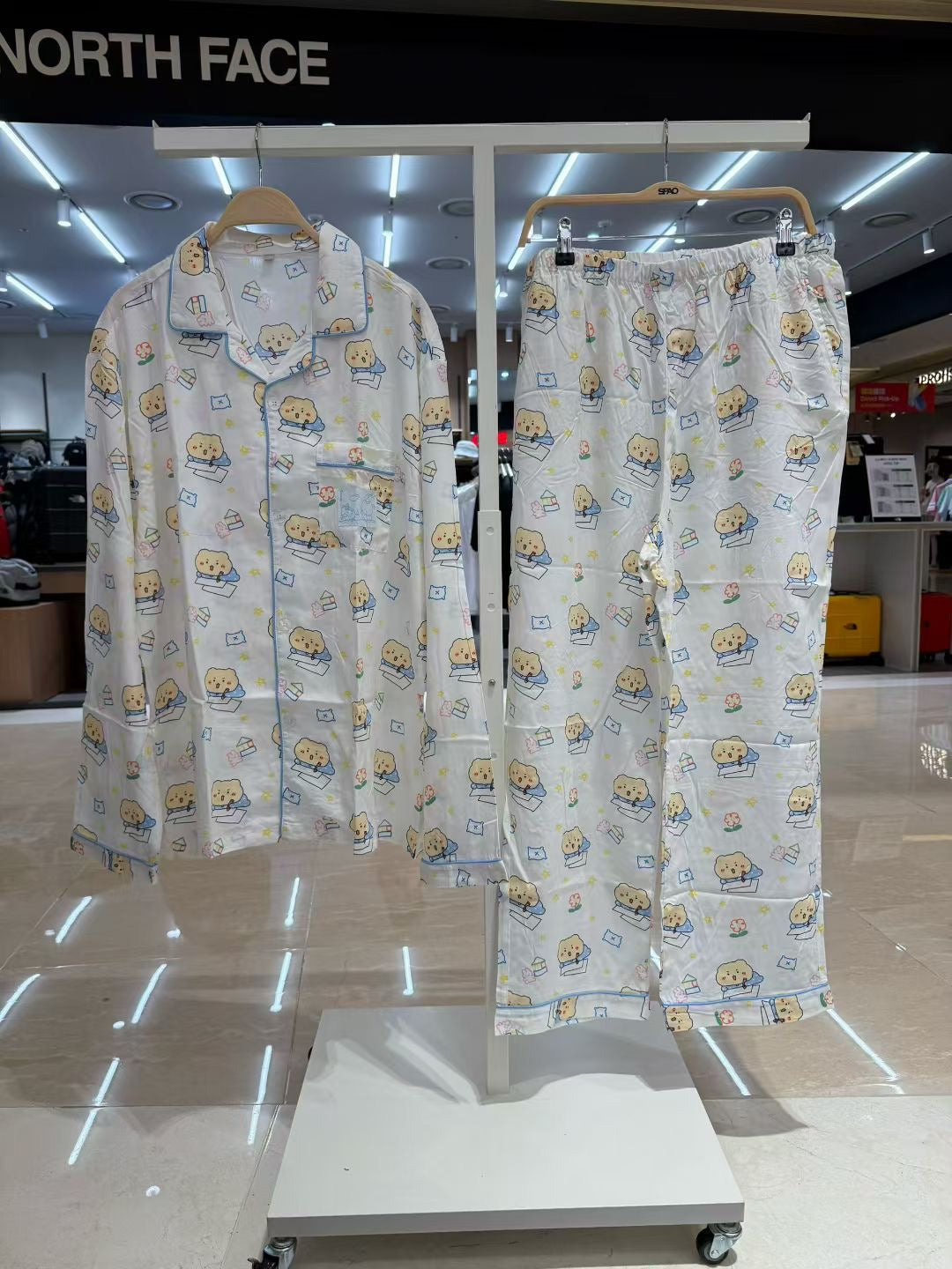韓國 SPAO Messy long-sleeved Pajamas【SP227】