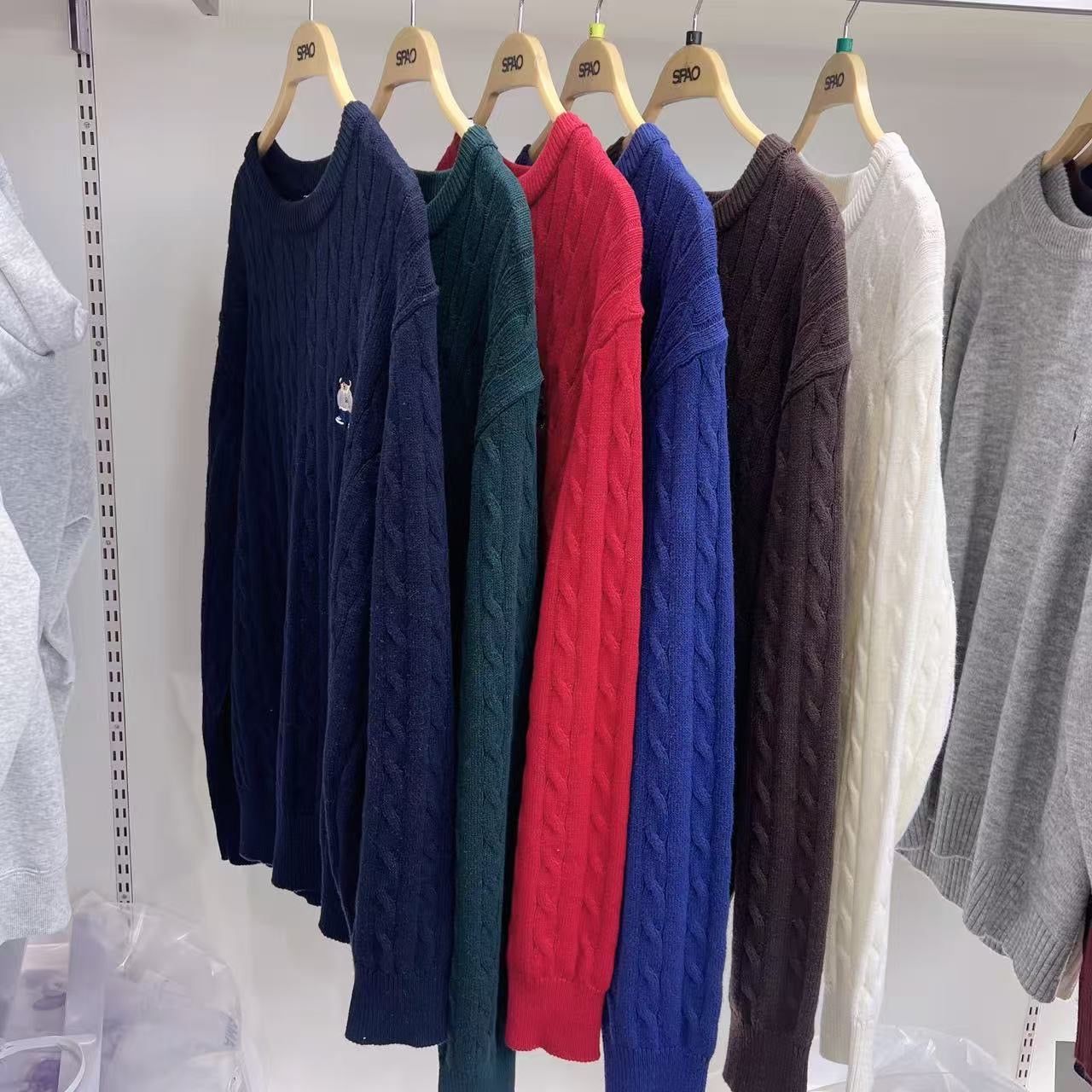 韓國 SPAO Woody Cable Round Neck Sweater【SP299】