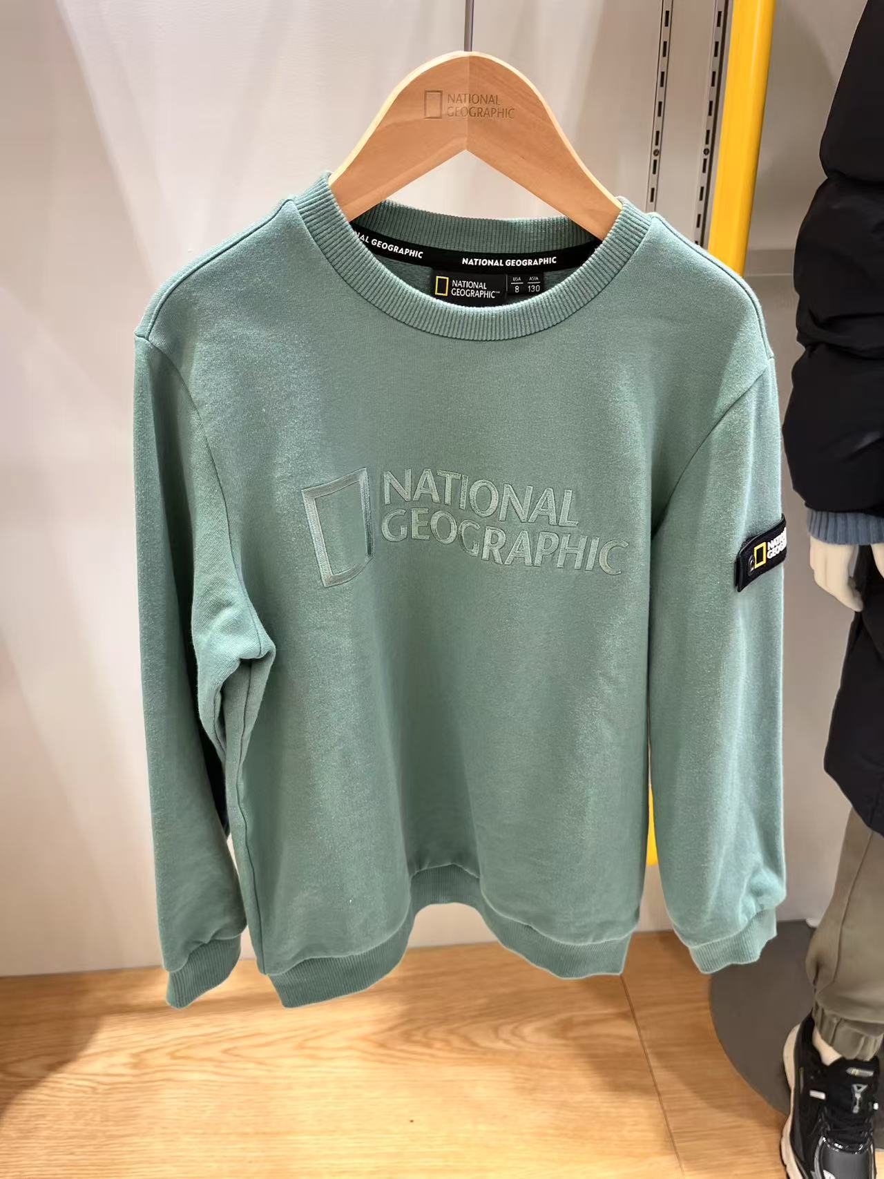 韓國 National Geographic Tone-on-tone big logo Hoodie【NG136】