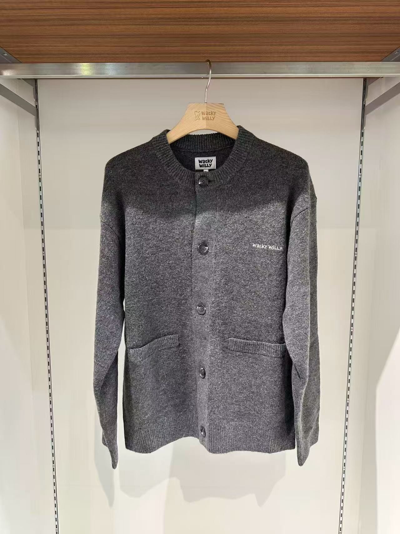 韓國 Wacky Willy Typo Logo Round Neck Cardigan【WW105】