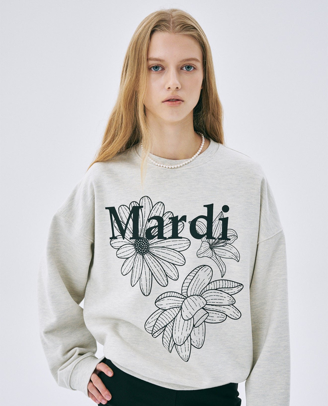 (11/15 限時) 韓國 Mardi Mercredi Sweatshirt Triple Flower - Oatmeal Black【TS052】