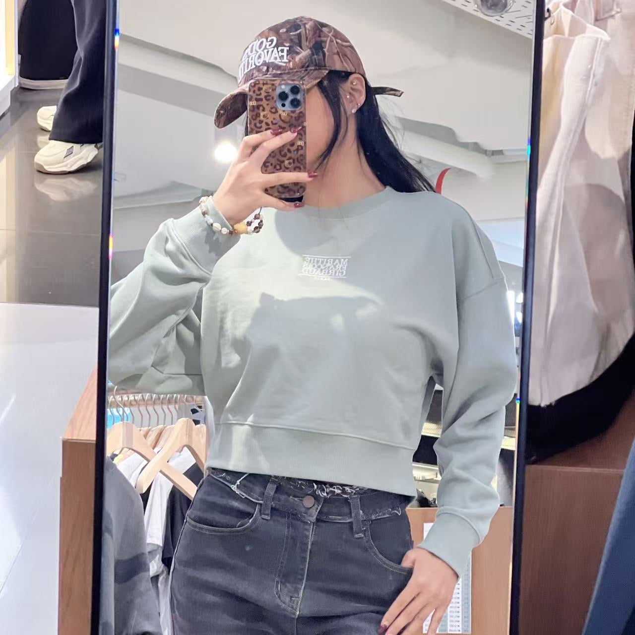 韓國 Marithe Francois Girbaud W Small Classic Logo Crop Sweatshirt【MF661】