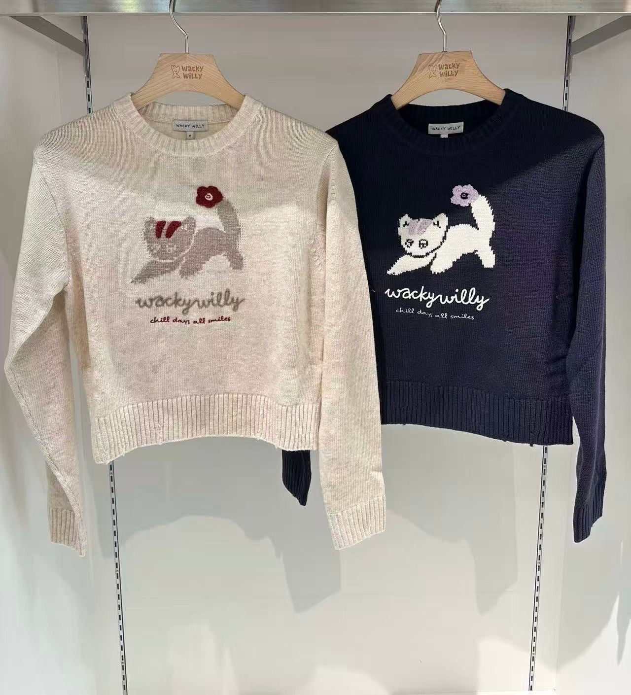 韓國 Wacky Willy Women's Leo Graphic Grunge Pullover【WW089】