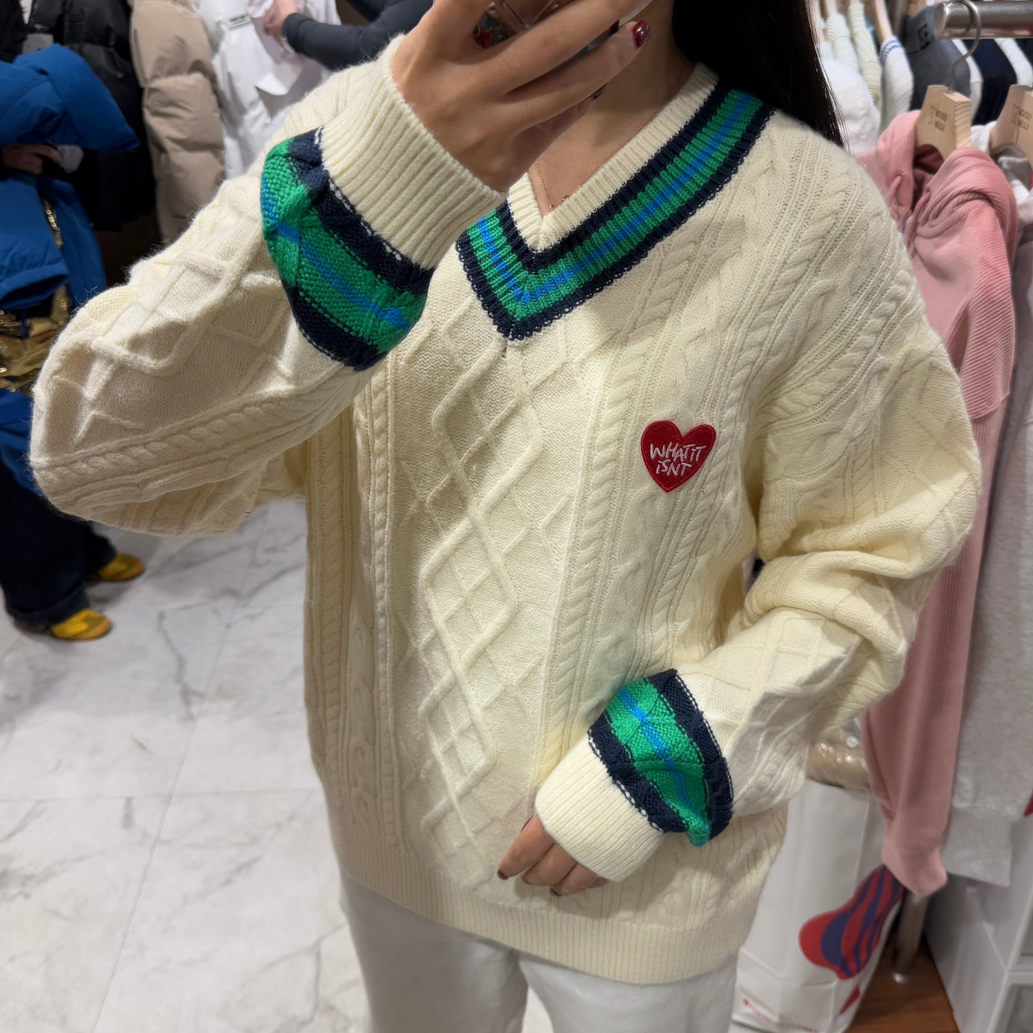 韓國 Wacky Willy Heart Sweatshirts【WW004】 - STT Mall HK 靚太網購