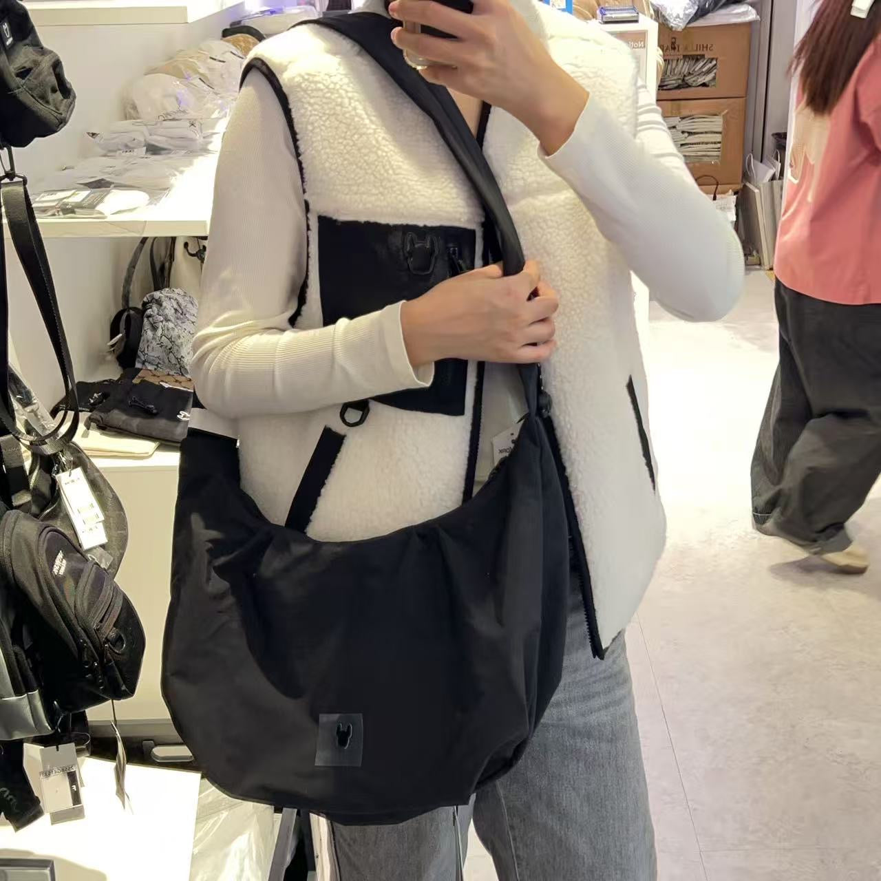 韓國 LifeWork Women's Radok Decorated Ruffle Hobo Bag【LW051】