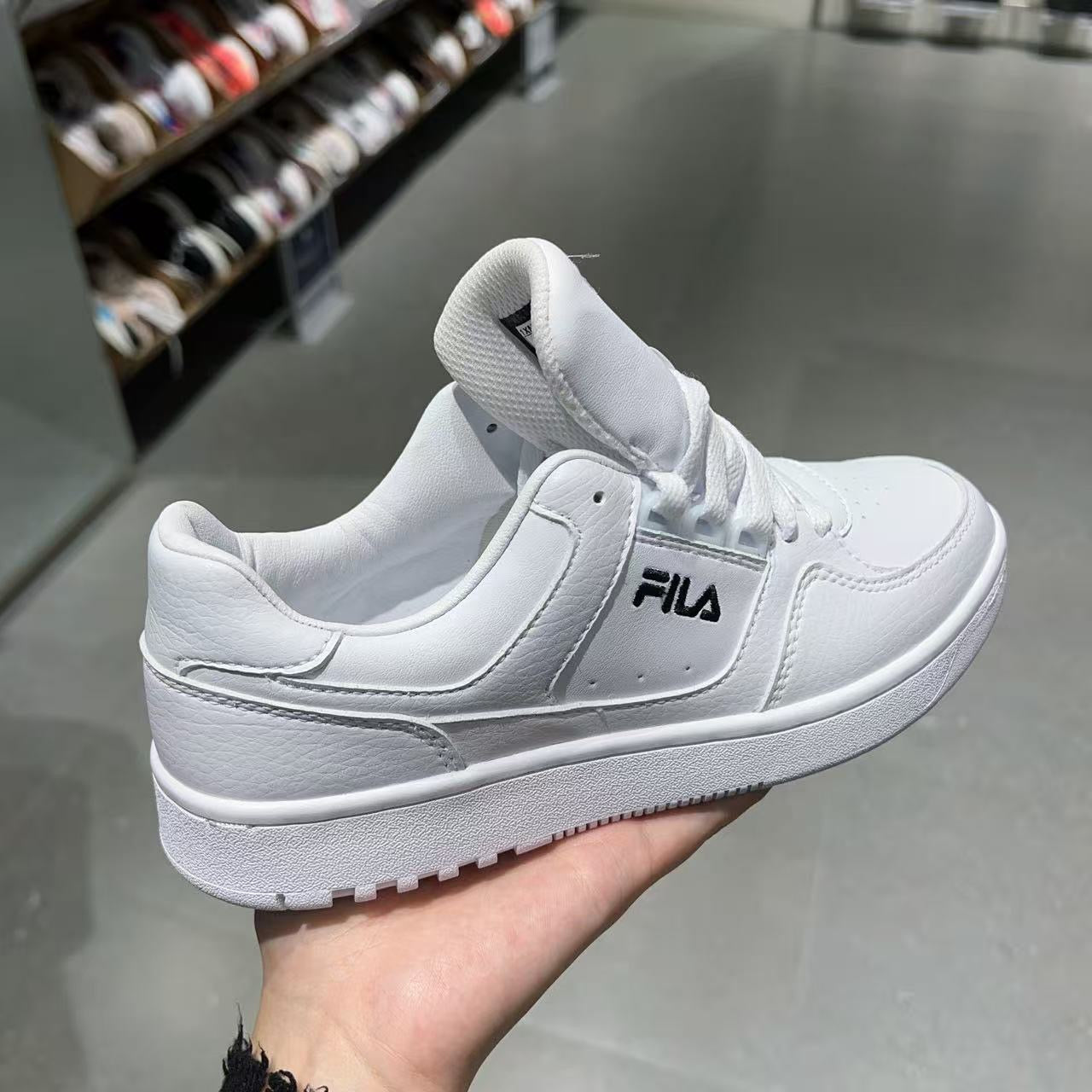 韓國 FILA Unisex Heritage Targa Club Sneakers【FA106】