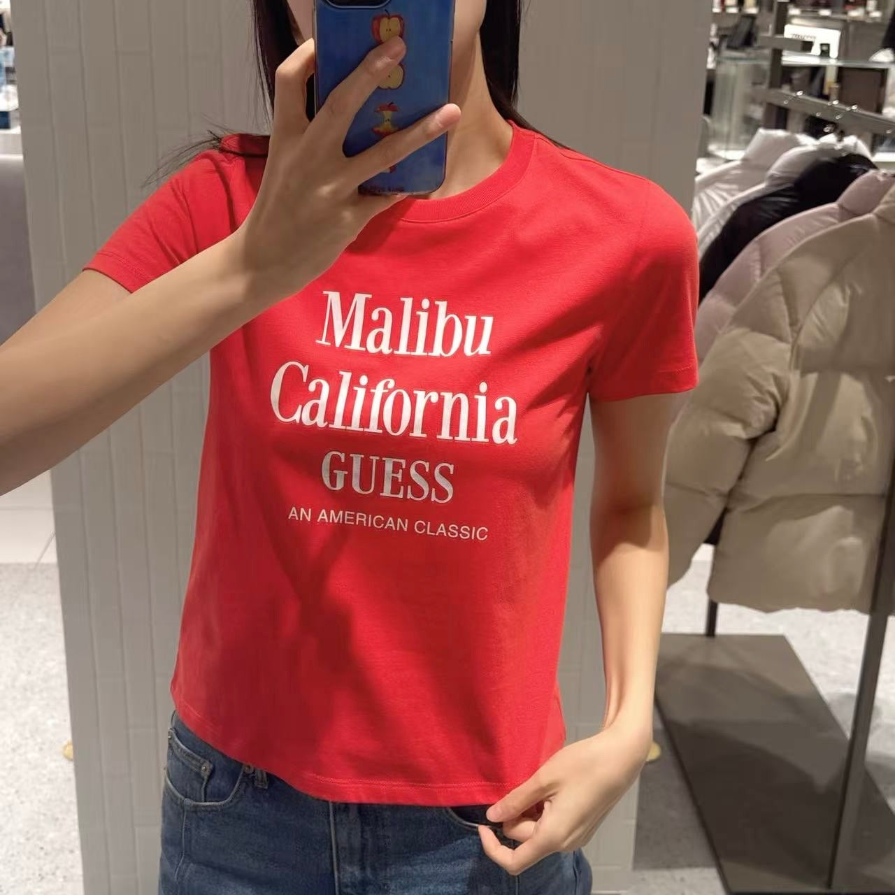 韓國 Guess Women's Malibu Lettering Short Sleeve T-Shirt【GU016】