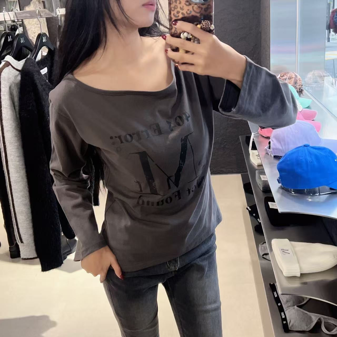 韓國 Mucent 404 Error Crack Logo One Shoulder Long Sleeve T-Shirt【MU130】