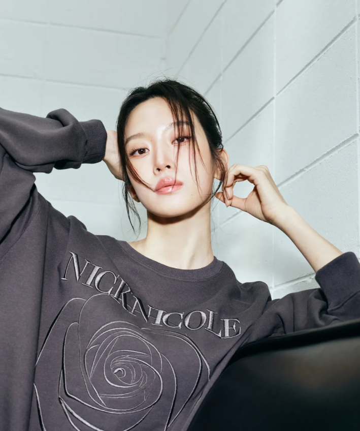 韓國 Nick Nicole VOLUME NICOLE ROSE SWEATSHIRT【NN040】