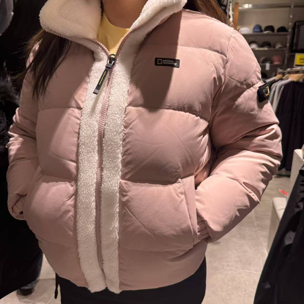 韓國 National Geographic 女裝 LARUS COZY 羽絨外套 【NG003】 - STT Mall HK 靚太網購