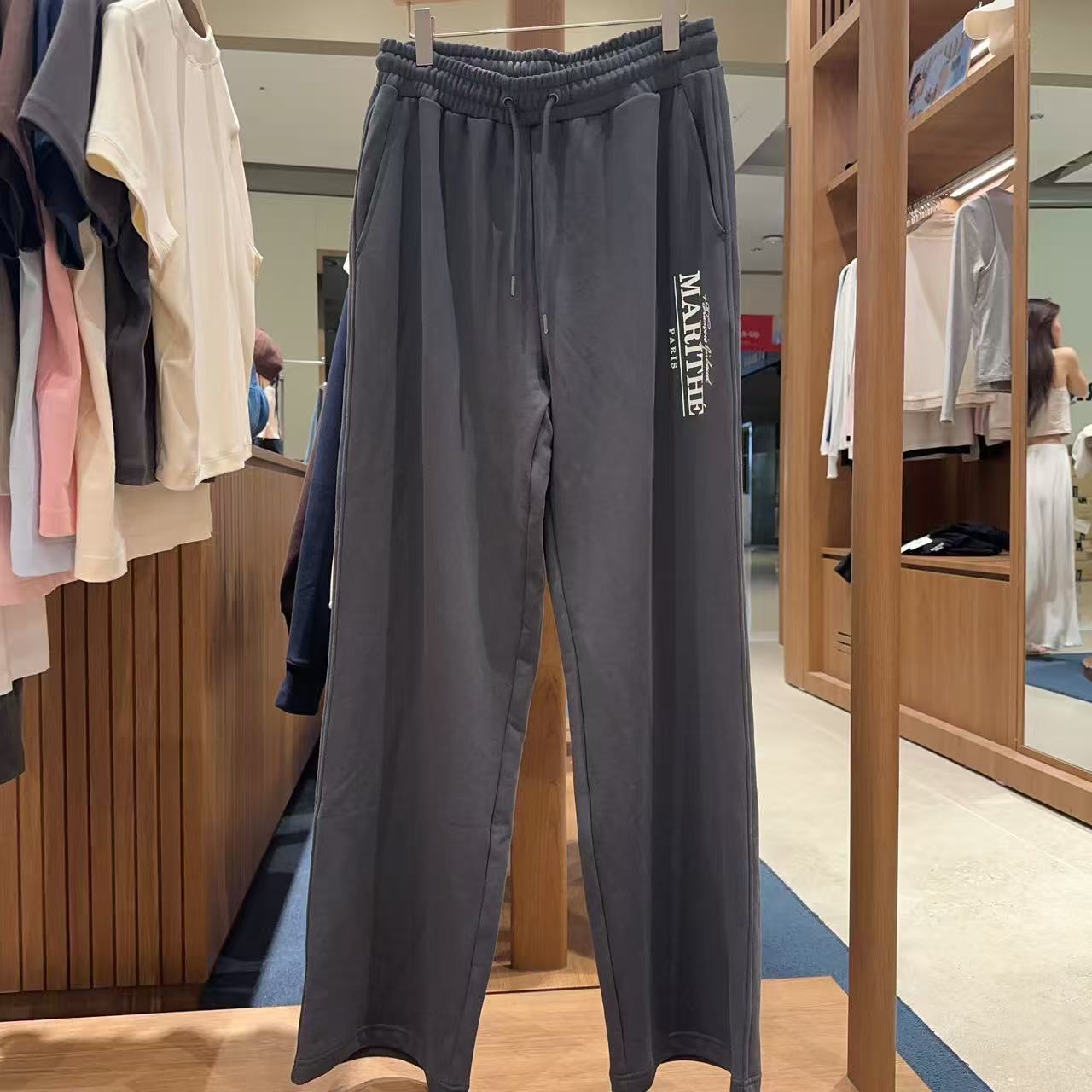 韓國 Marithe Francois Girbaud Marithe Logo Sweat Pants【MF723】