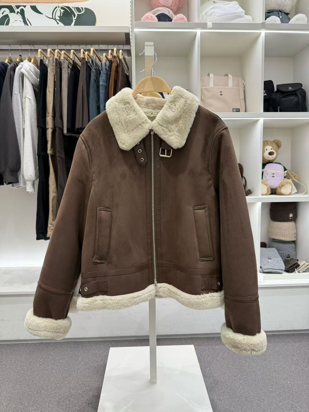 韓國 SPAO Fur Color Mustang【SP193】