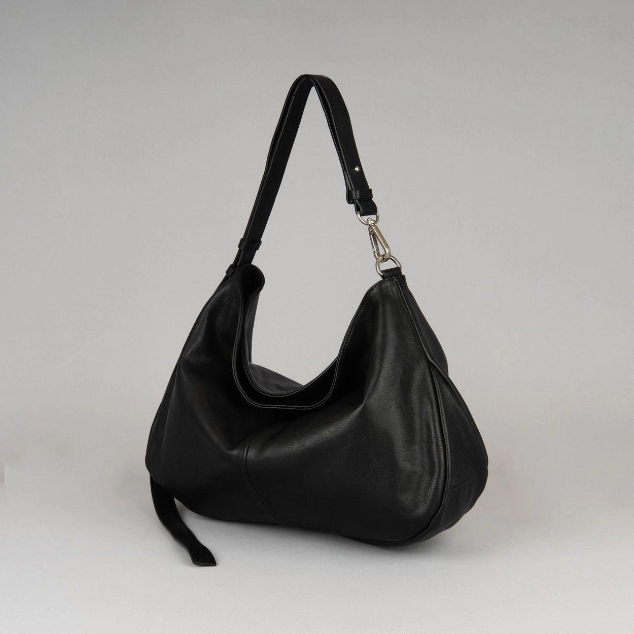 韓國 Bucks Leather 法式皮塔包【SM747】