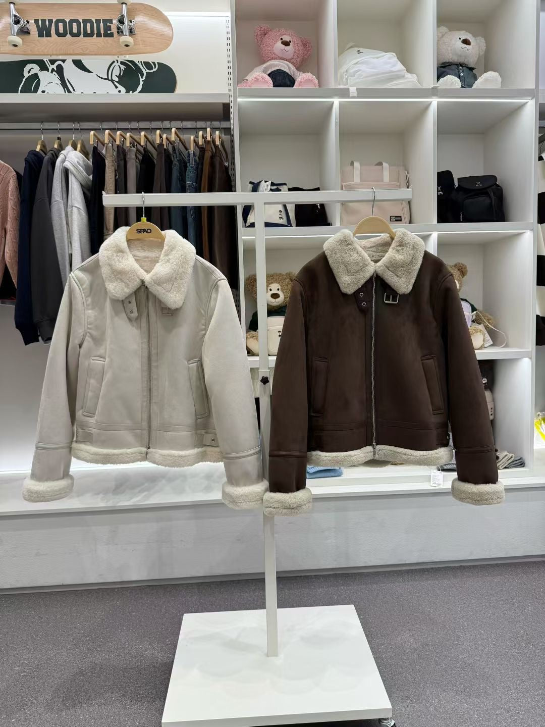 韓國 SPAO Fur Color Mustang【SP193】