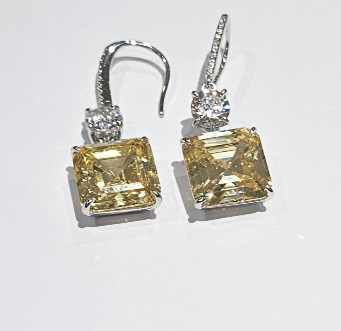 Crisathena Earrings【SS042】