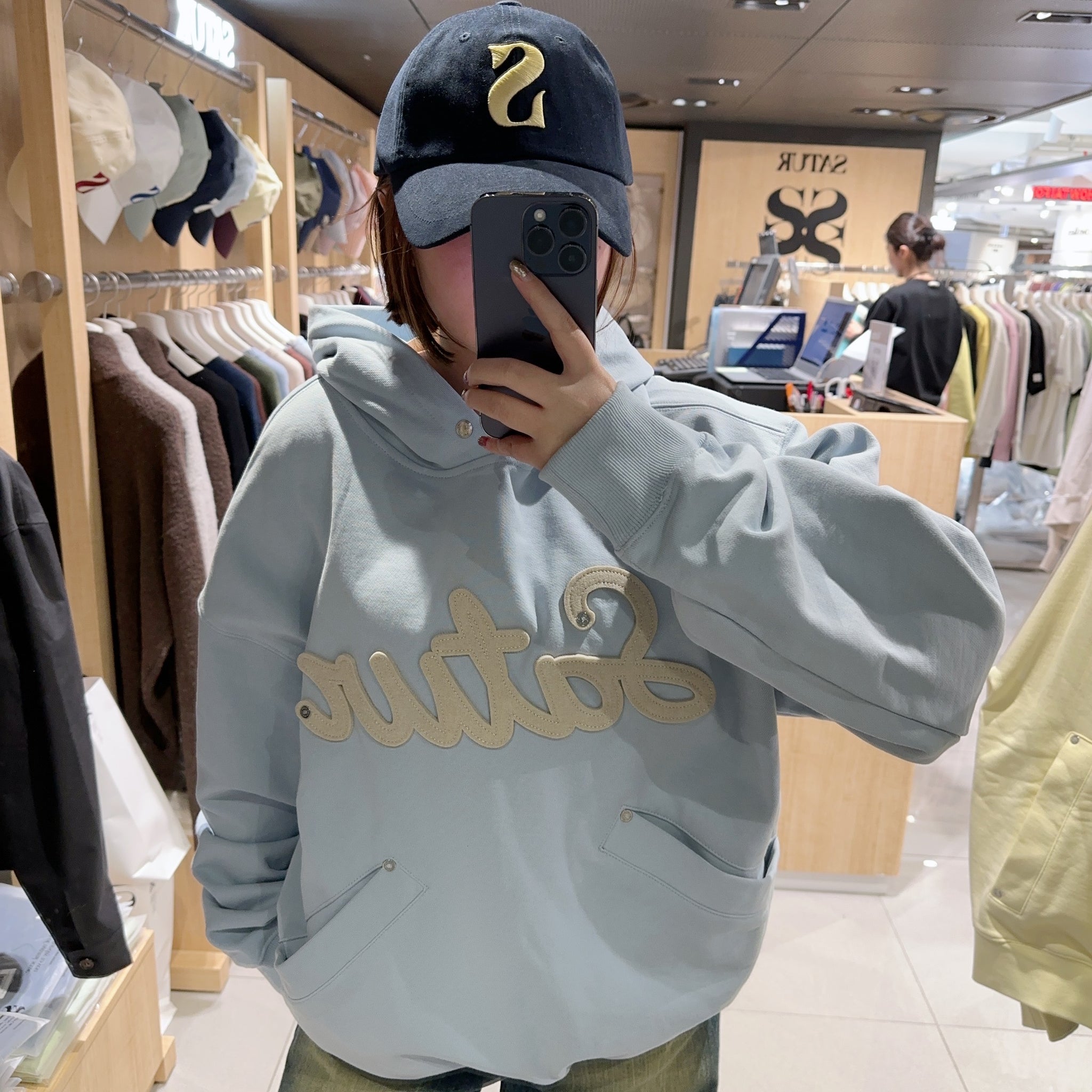 韓國 Satur Applique Rivet Hoodie【SR042】