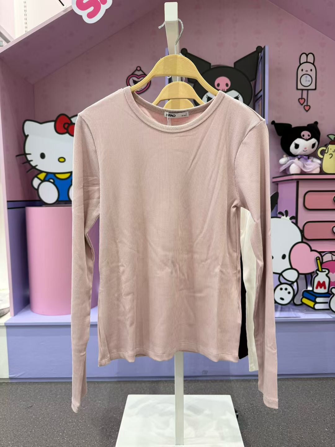 韓國 SPAO Round Neck Long Sleeve T-Shirt【SP205】