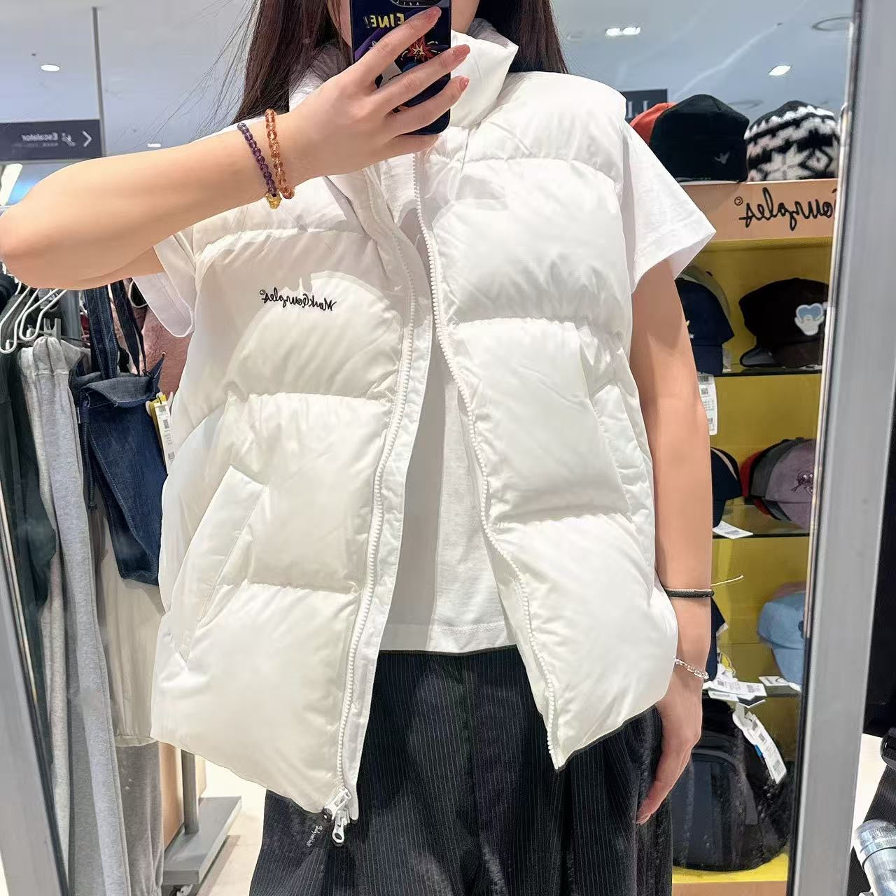 韓國 Mark Gonzales Sign Logo Down Vest (鴨絨)【MG179】