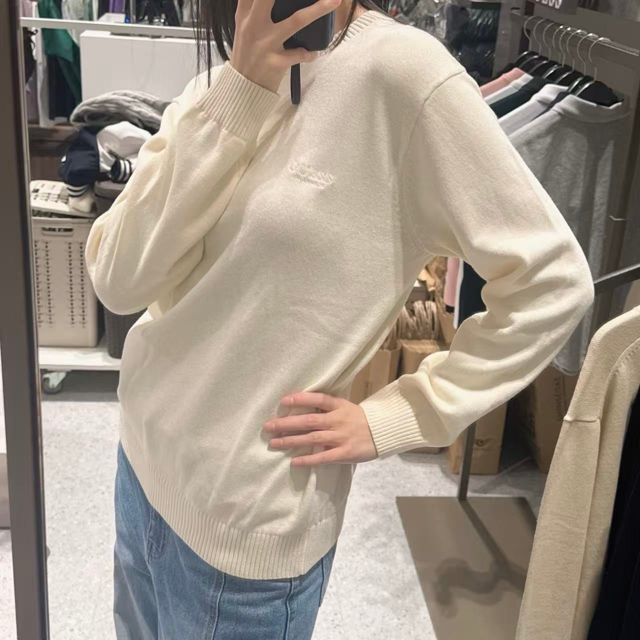 韓國 Guess Long Sleeve Sweater【GU025】