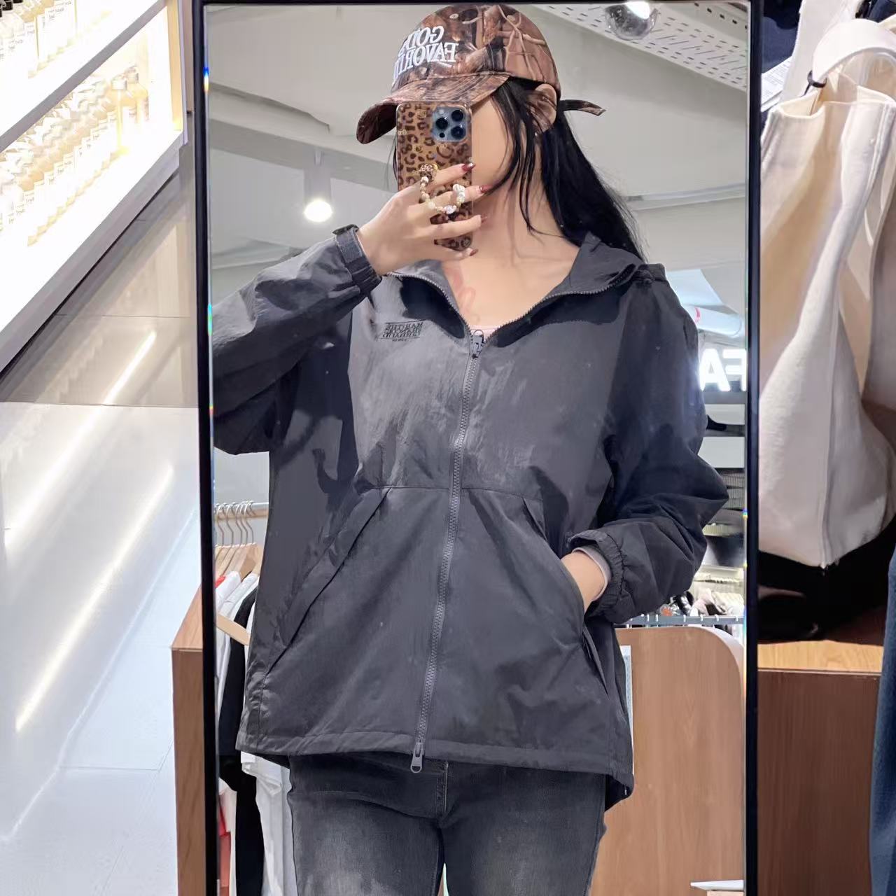 韓國 Marithe Francois Girbaud Classic Logo Over Fit Hooded Windbreaker【MF659】