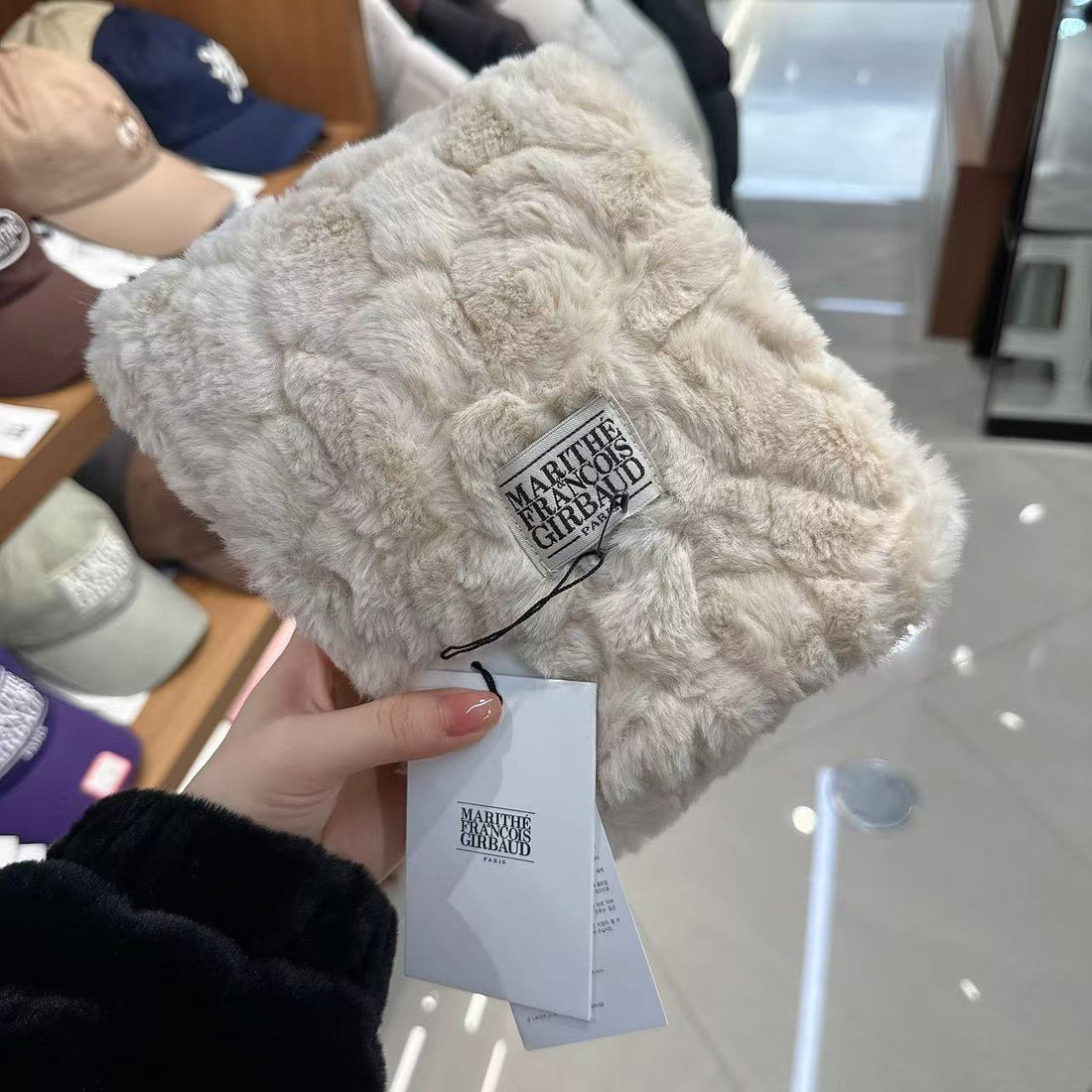 韓國 Marithe Francois Girbaud Classic Logo Fur Muffler【MF774】