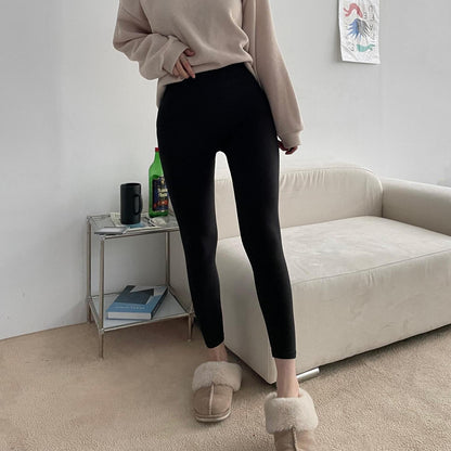 韓國 Marun5 Heat Touch 女裝專利發熱絨毛 9分貼身褲【SE312】