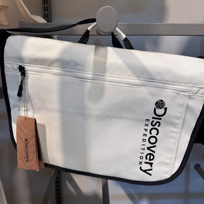 韓國 Discovery Messenger Bag【DY142】