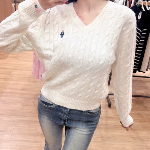 韓國 Who.A.U Steve V-neck Cable Sweater【WA186】