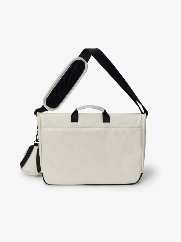 韓國 Fila Medium Messenger Bag【SC061】