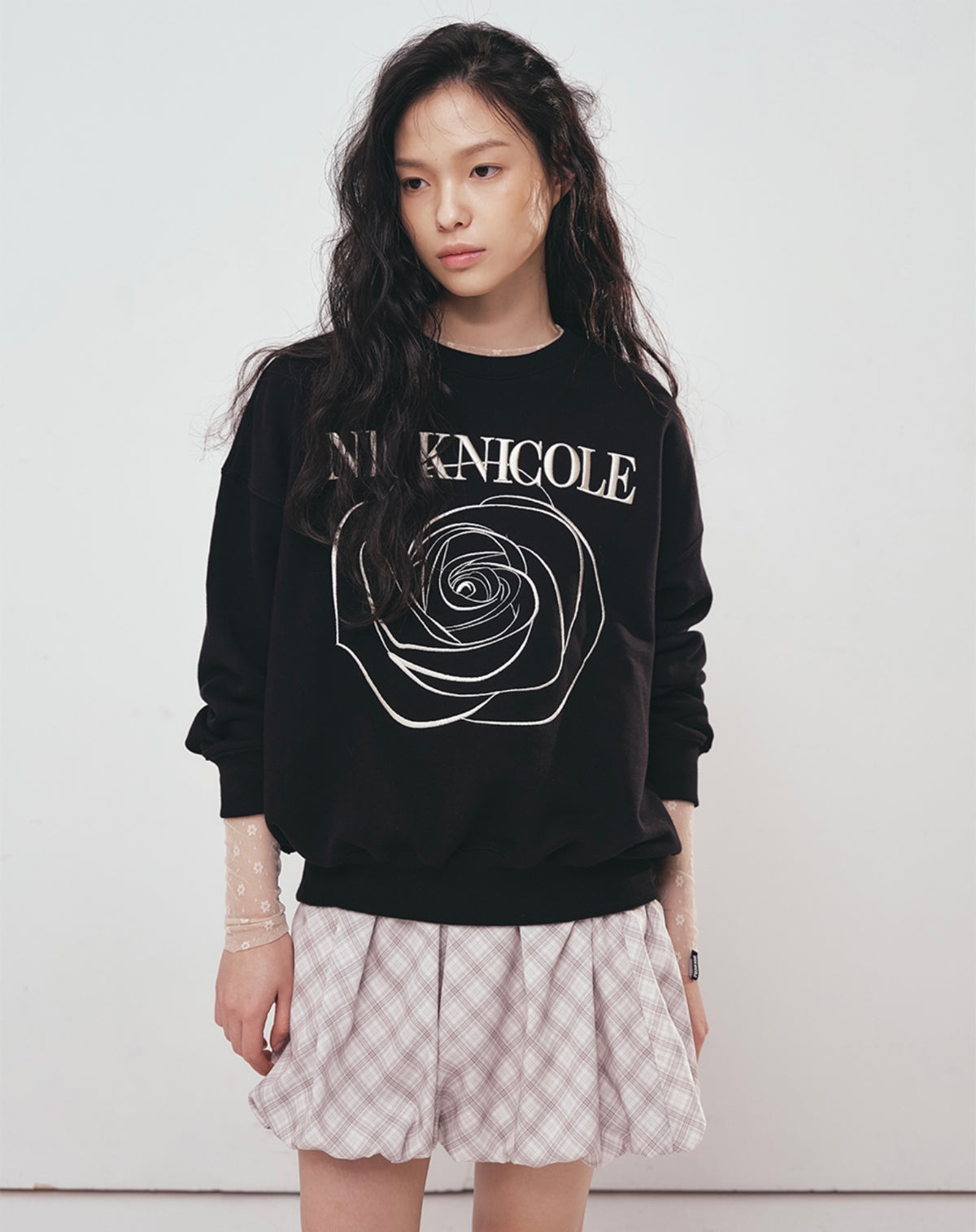 【現貨】韓國 Nick Nicole Volume Nicloe Rose Sweatshirt【NK008】