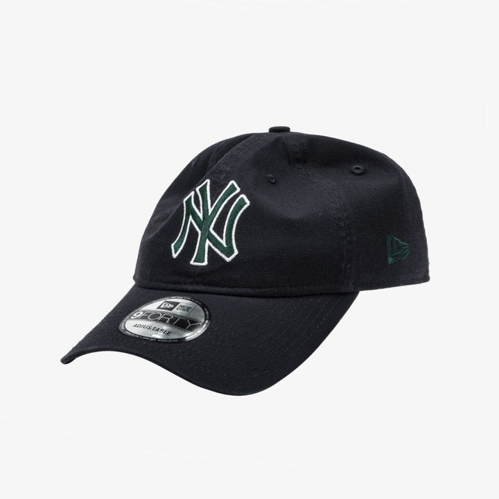 韓國 New Era New York Yankees Basic Outline Unstructured Ball Cap【NR087】