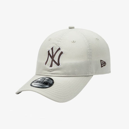 韓國 New Era New York Yankees Basic Outline Unstructured Ball Cap【NR086】