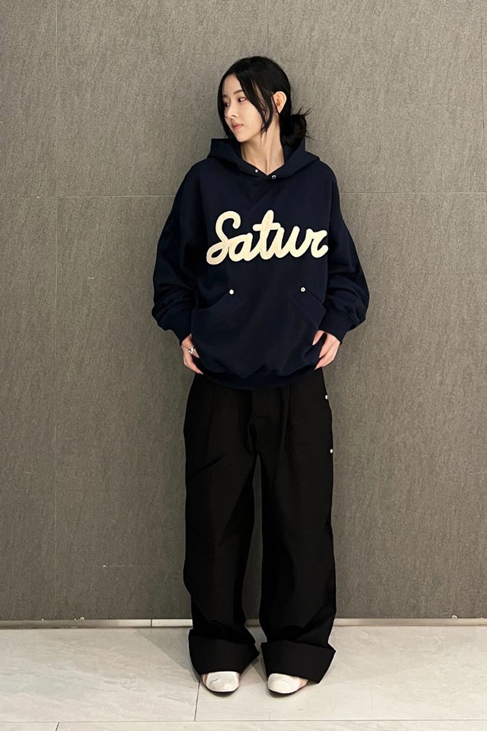 韓國 Satur Applique Rivet Hoodie【SA042】