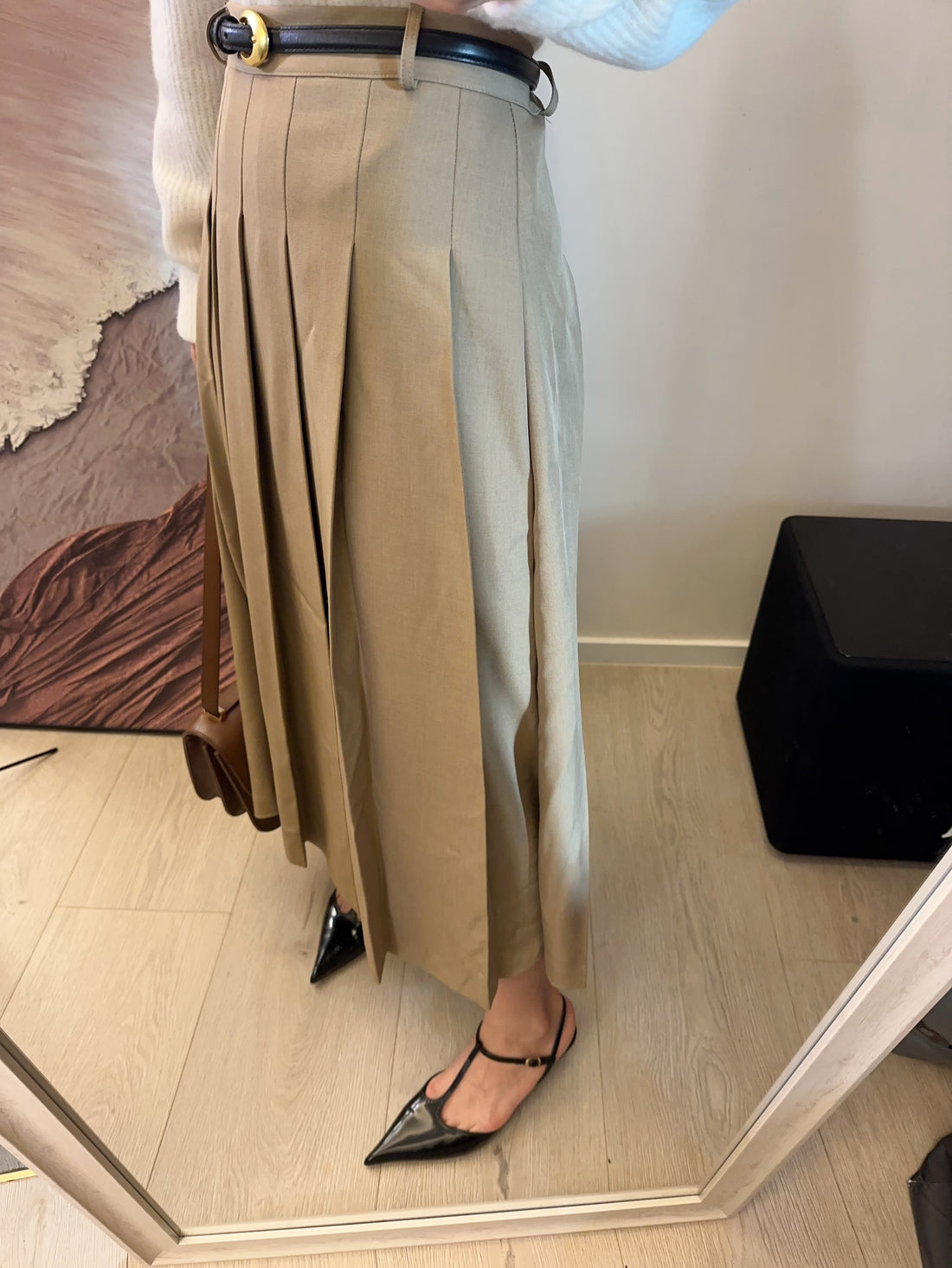 韓國直送 Classic Pleated Midi Skirt