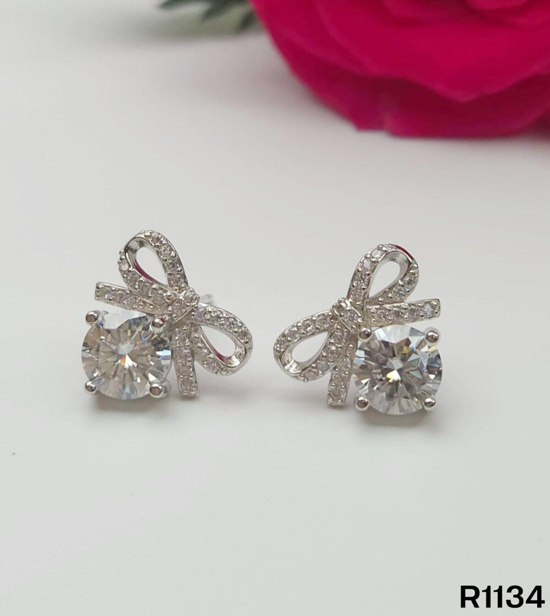S925銀 莫桑鑽耳釘 R1134-1Ct【SS805】