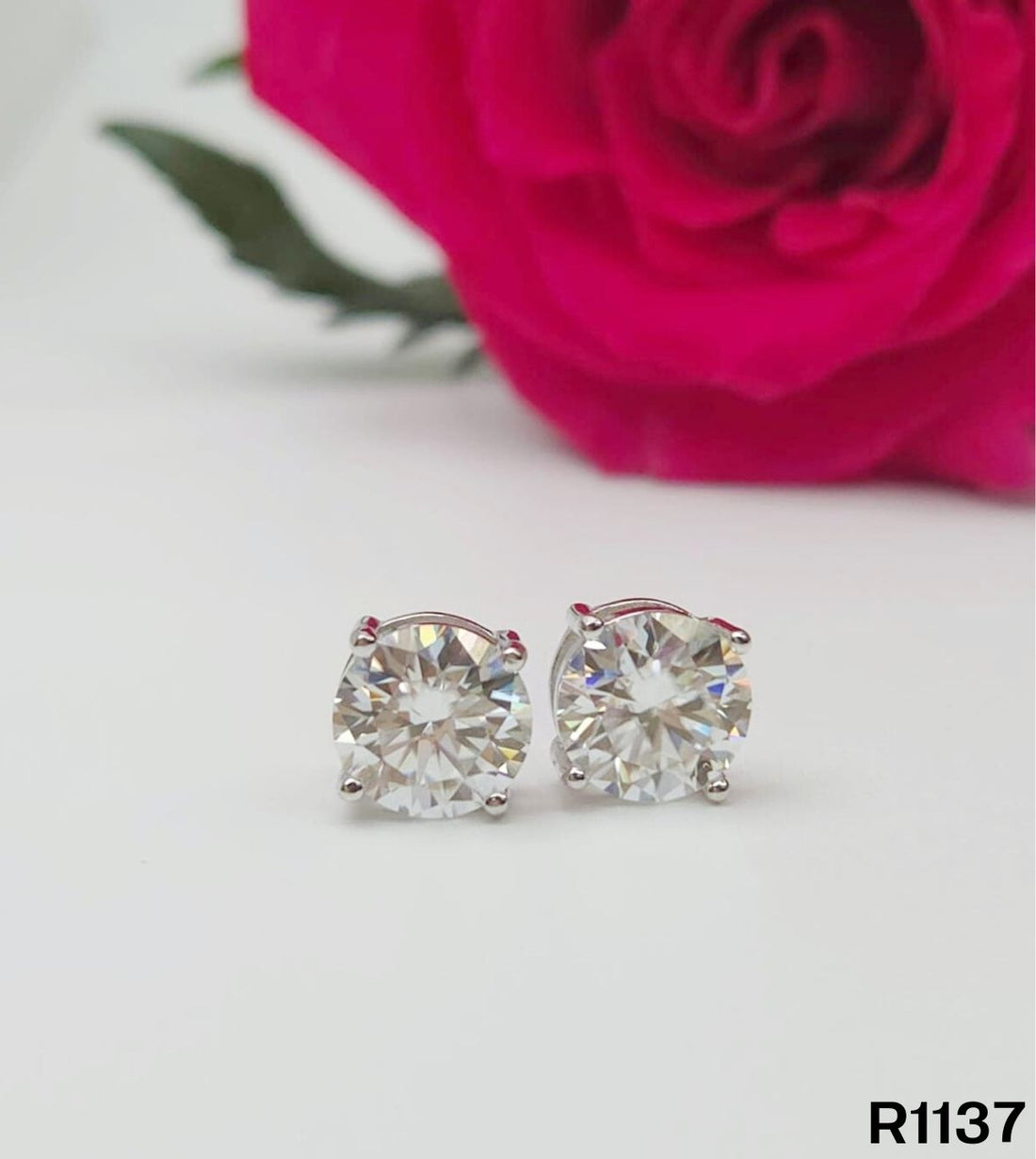 S925銀 莫桑鑽耳環 R1137-2Ct【SS739】