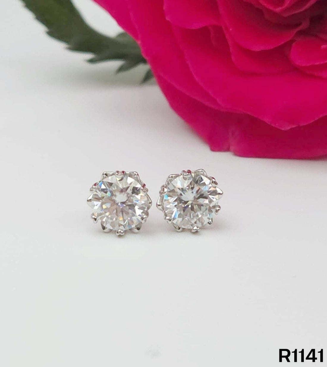 S925銀 莫桑鑽耳釘 R1141-1Ct【SS746】