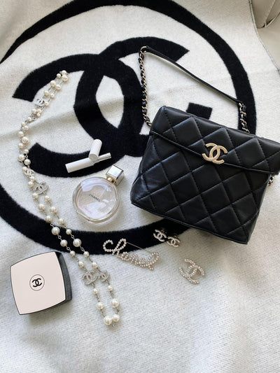 【Preloved】Chanel bag (訂金$3000，總售價為 $18,000)【ST122】