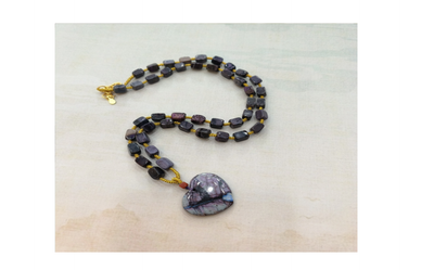 泥地櫻花四棱愛心項鍊【SE875】