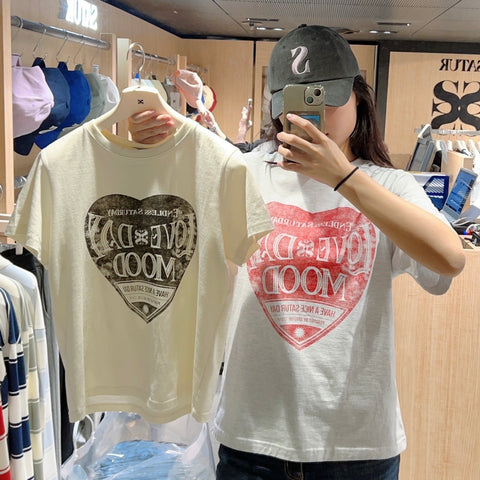 韓國 Satur Saturday Retro Mood Graphic T-Shirt【SR102】