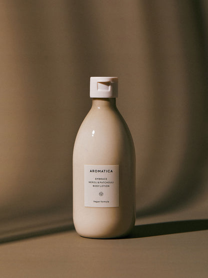 Aromatica Embrace 橙花廣藿香身體乳 300ml【SM512】