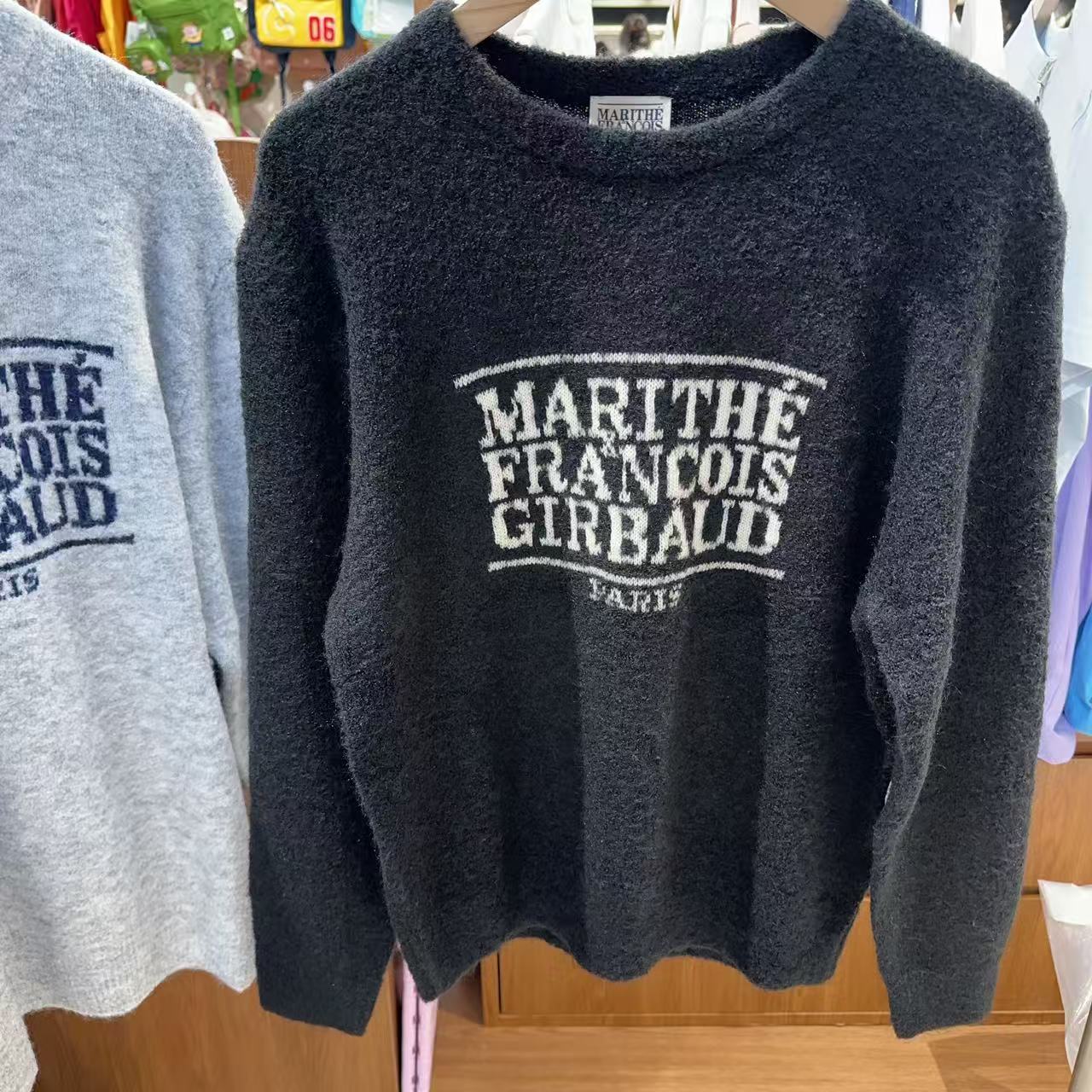 韓國 Marithe Francois Girbaud BOUCLE CLASSIC LOGO KNIT PULLOVER【MF739】