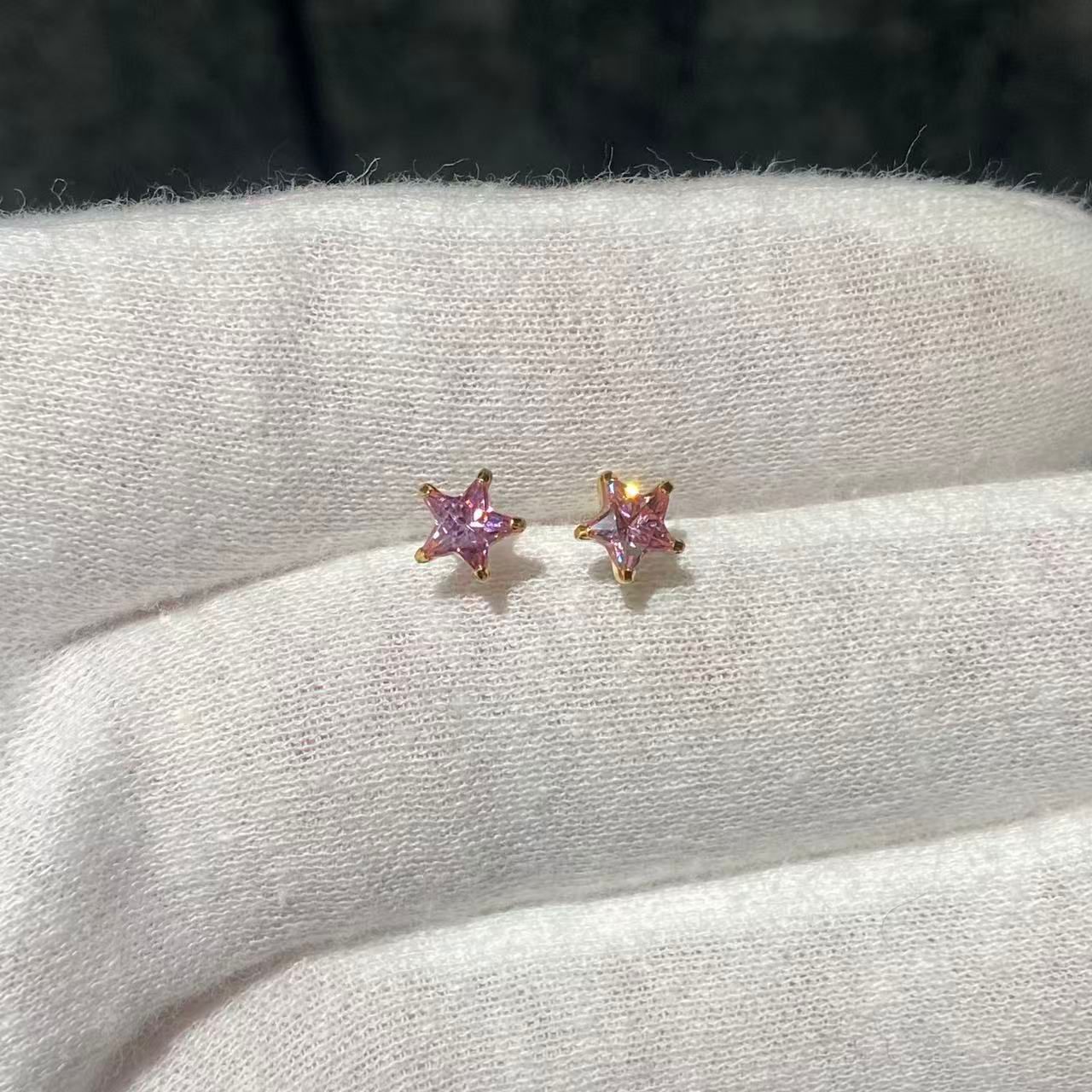 日本直送 18k粉莫桑星星金耳釘【JS419】