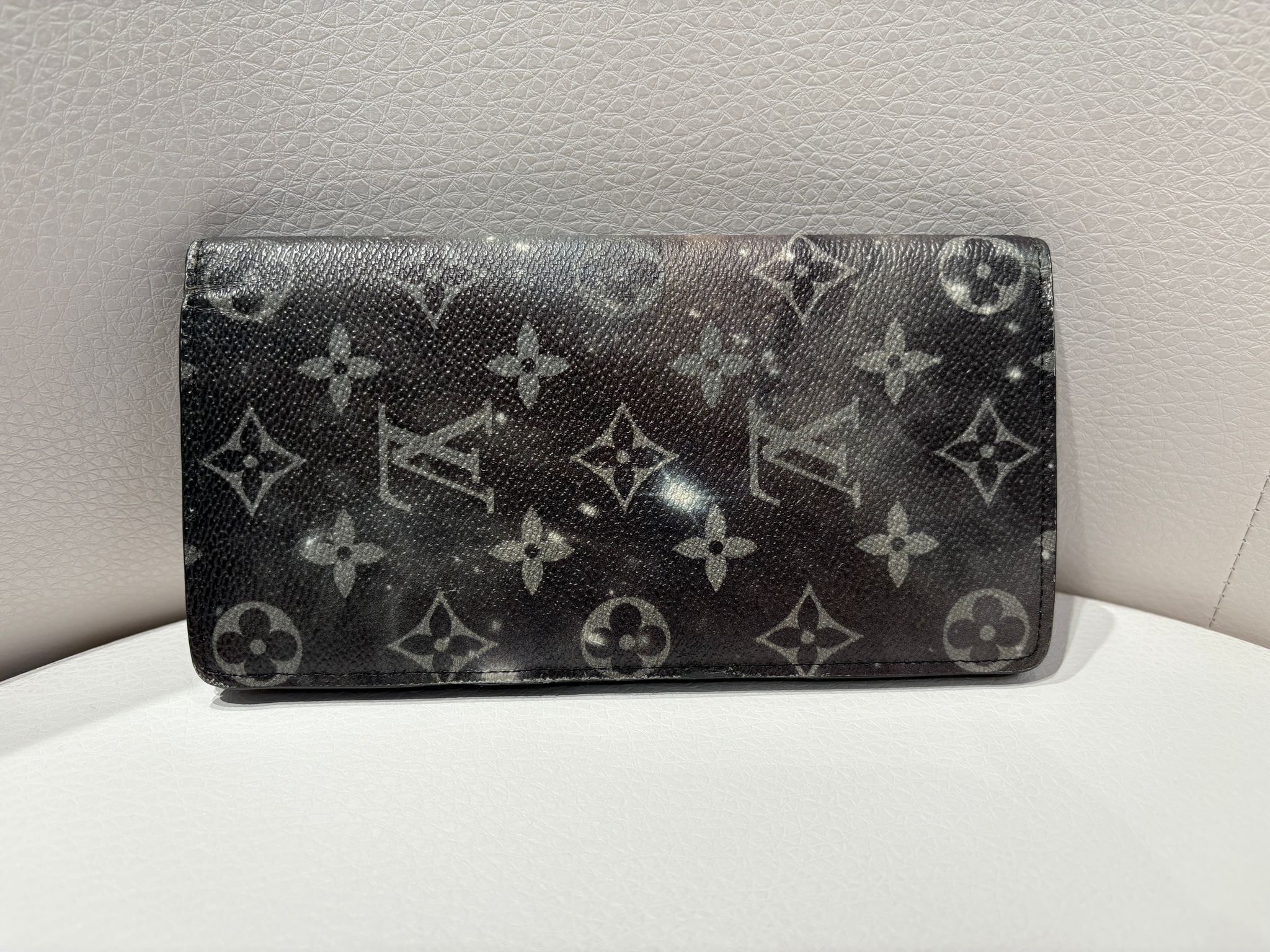 二手LV 星空款黑色長銀包 【JS484】