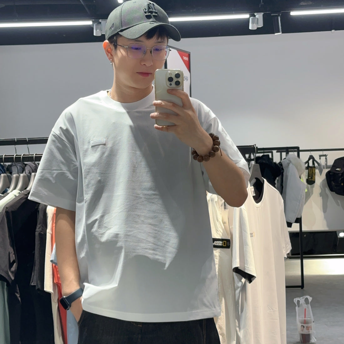 韓國 National Geographic CRAZY SMALL LOGO GRAPHIC SEMI-OVERFIT HALF-SLEEVE T-SHIRT【NG724】